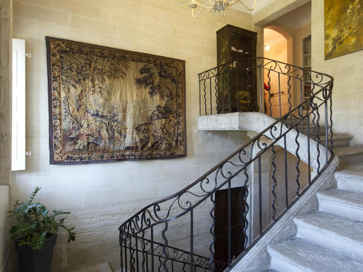 Domaine De Rhodes B&B Авиньон Екстериор снимка