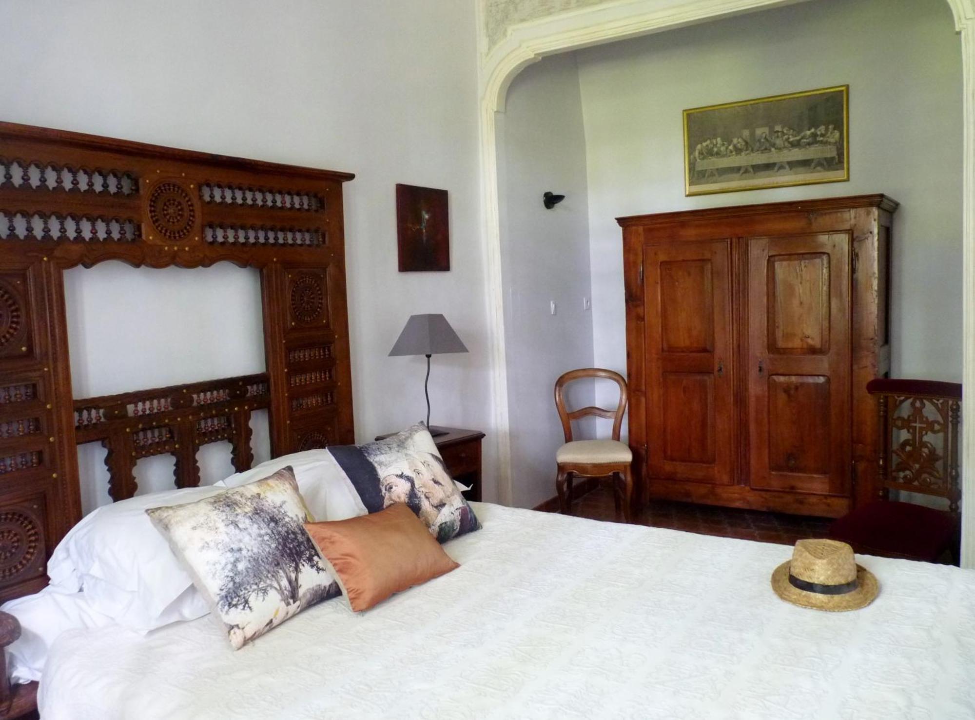 Domaine De Rhodes B&B Авиньон Стая снимка