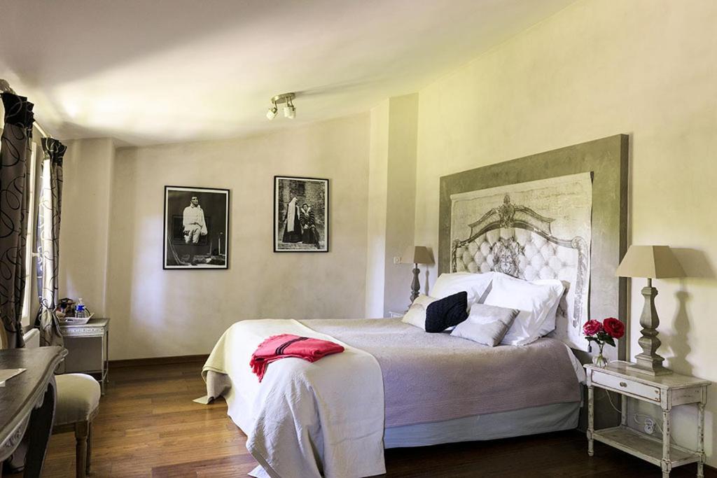 Domaine De Rhodes B&B Авиньон Стая снимка